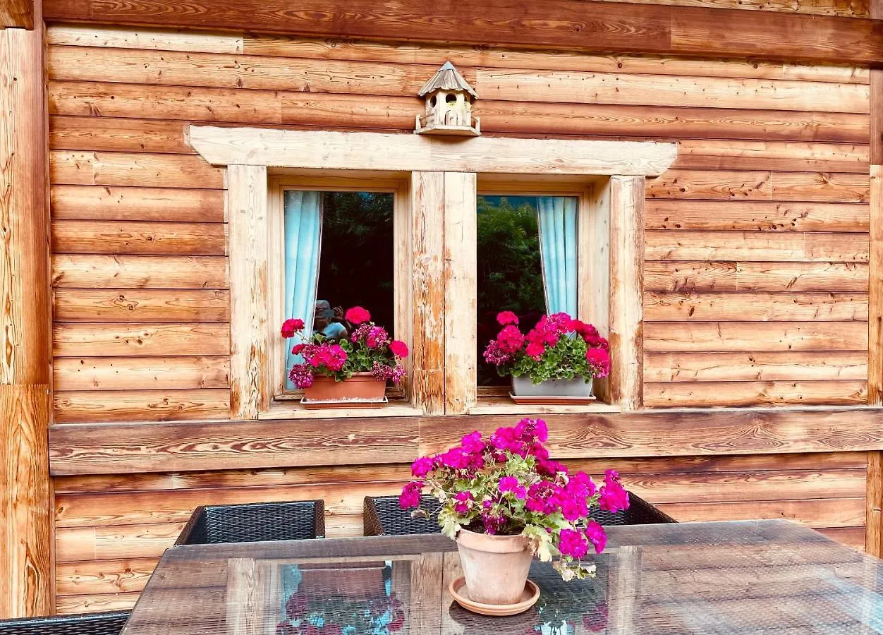 Chalet & Spa Alpaga Manigod 0*,
